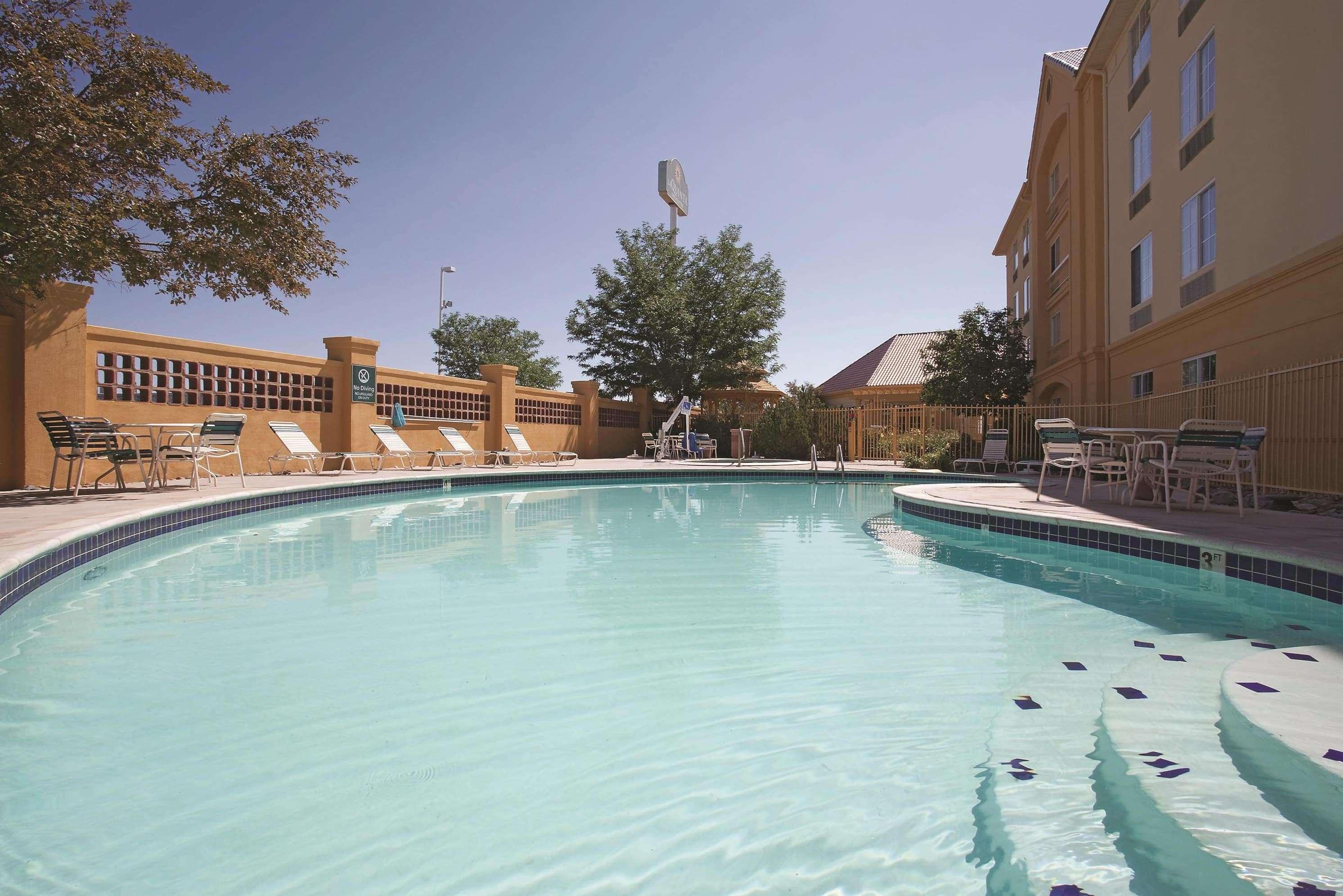 Hotel La Quinta By Wyndham Pueblo Exterior foto